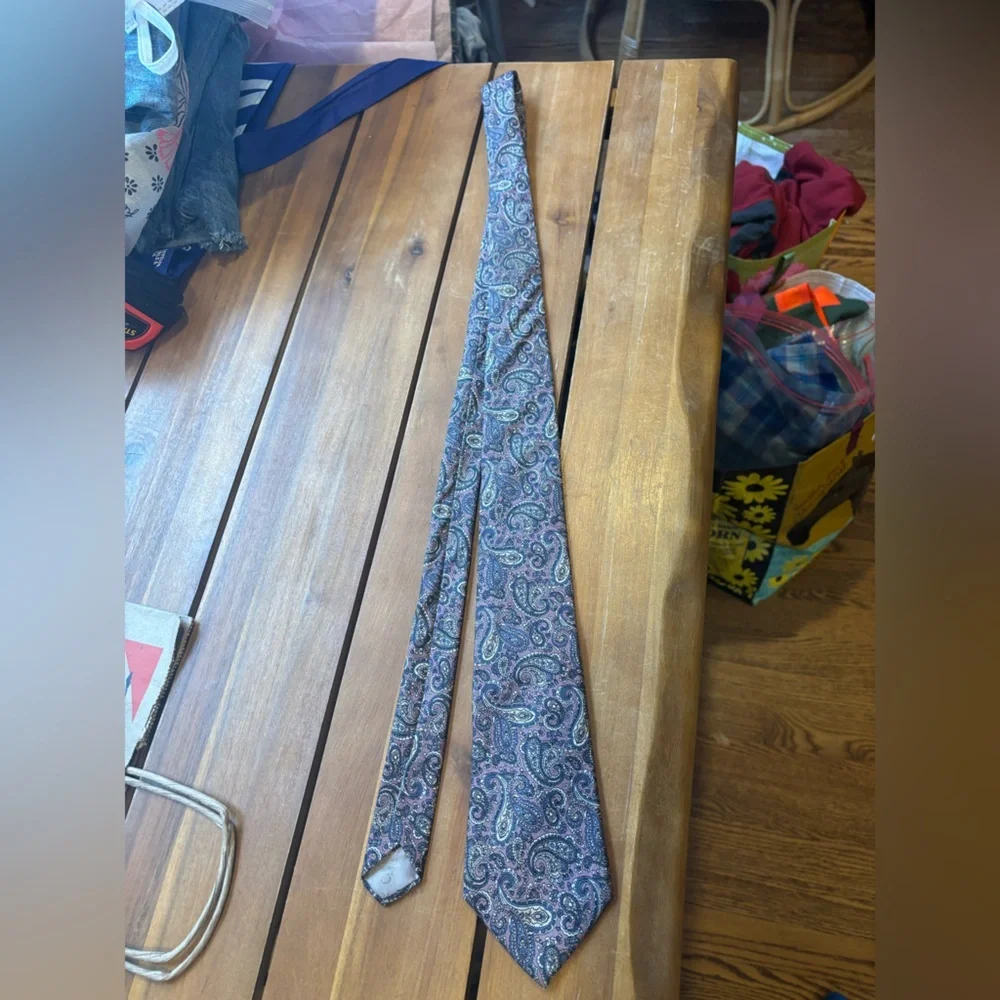 Christian Dior 100% silk men’s neck tie - Picture 3 of 3